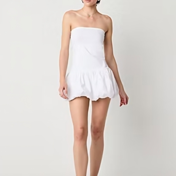 Arizona Jean Company Dresses & Skirts - Arizona Jean Company White Strapless Mini Dress